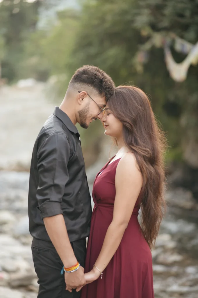 Intimate riverside couple session showcasing the best time for pre-wedding shoot in Dehradun